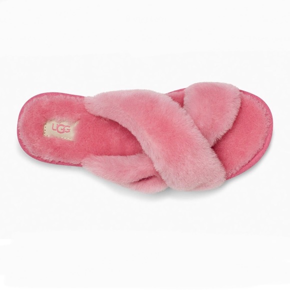 ugg fuzzette slippers pink